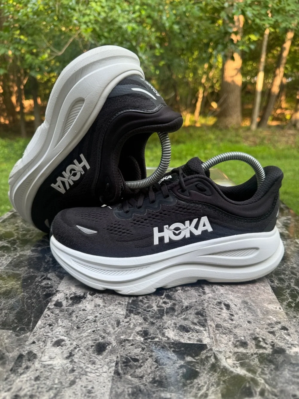 Hoka One One Bondi 9 Womens Size 7 2EBlack White Athletic Running Shoes Sneakers